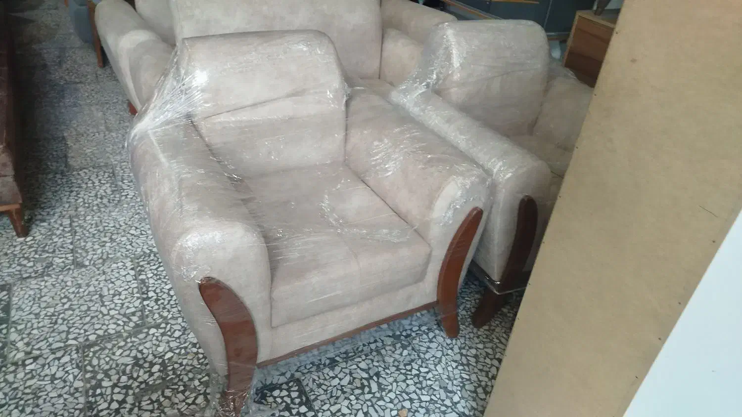 پخش مبلمان راحتی بازدیدحضوری ارطه|مبلمان خانگی و میز عسلی|قائمشهر, |دیوار