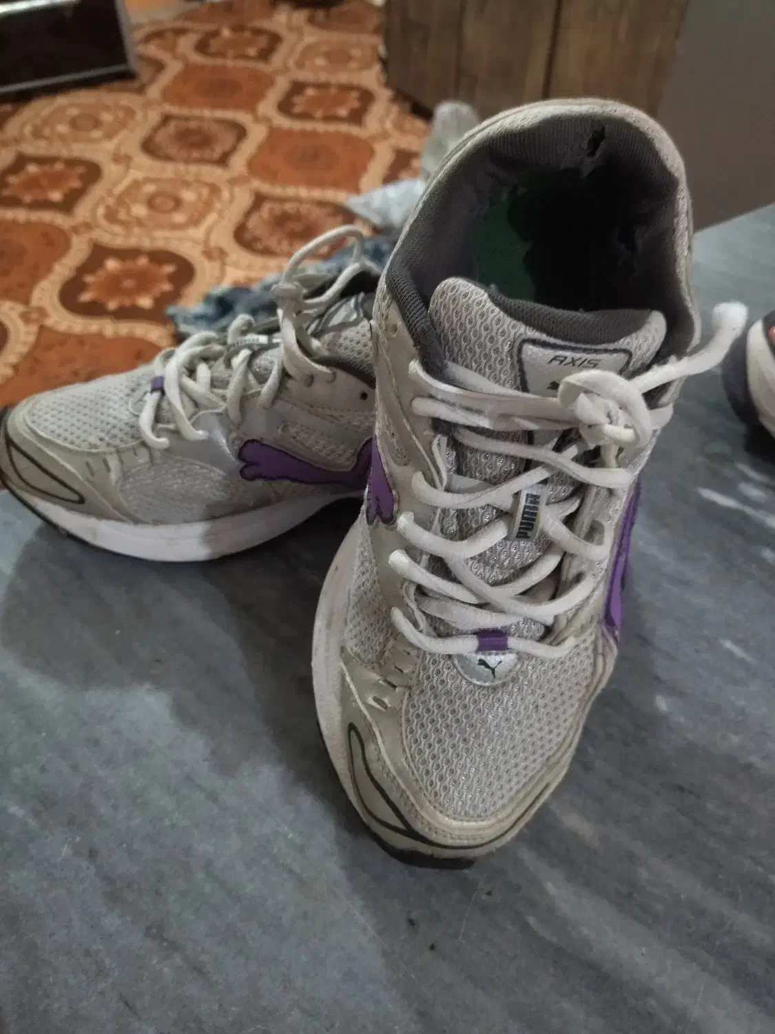 دوجفت کتانی اورجینال شماره 39|کیف، کفش، کمربند|مشگین شهر, |دیوار