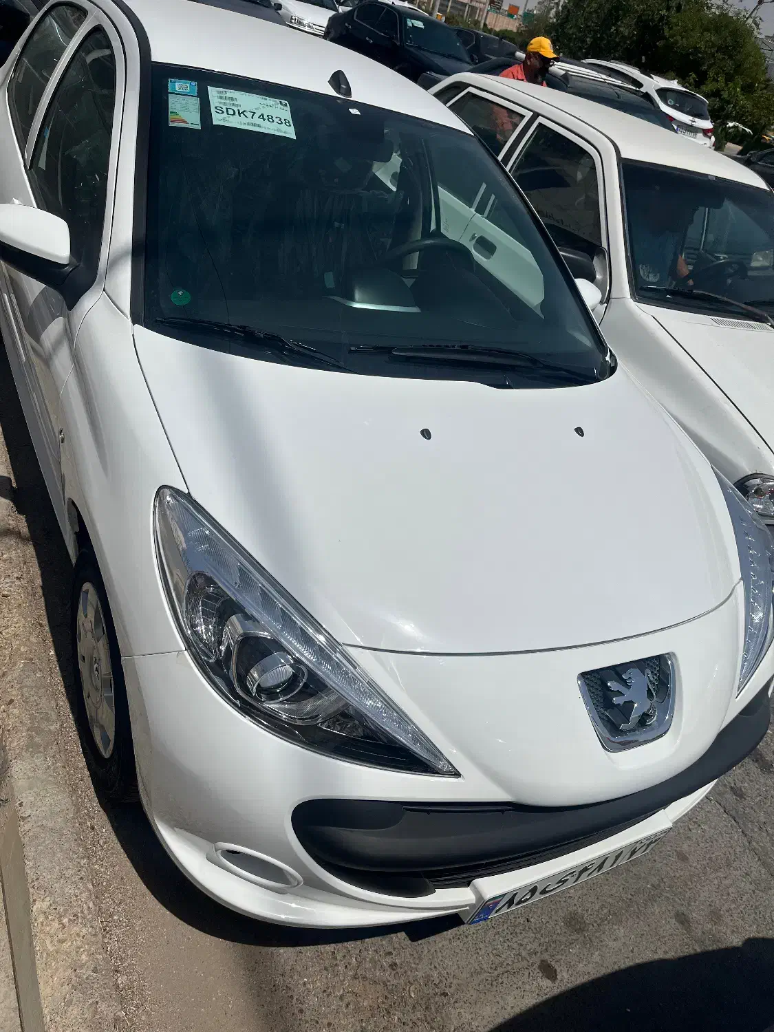 پژو 207i دندهای TU3، سفید و مشکی مدل ۱۴۰۴|خودرو سواری و وانت|شیراز, شهرک گلستان|دیوار