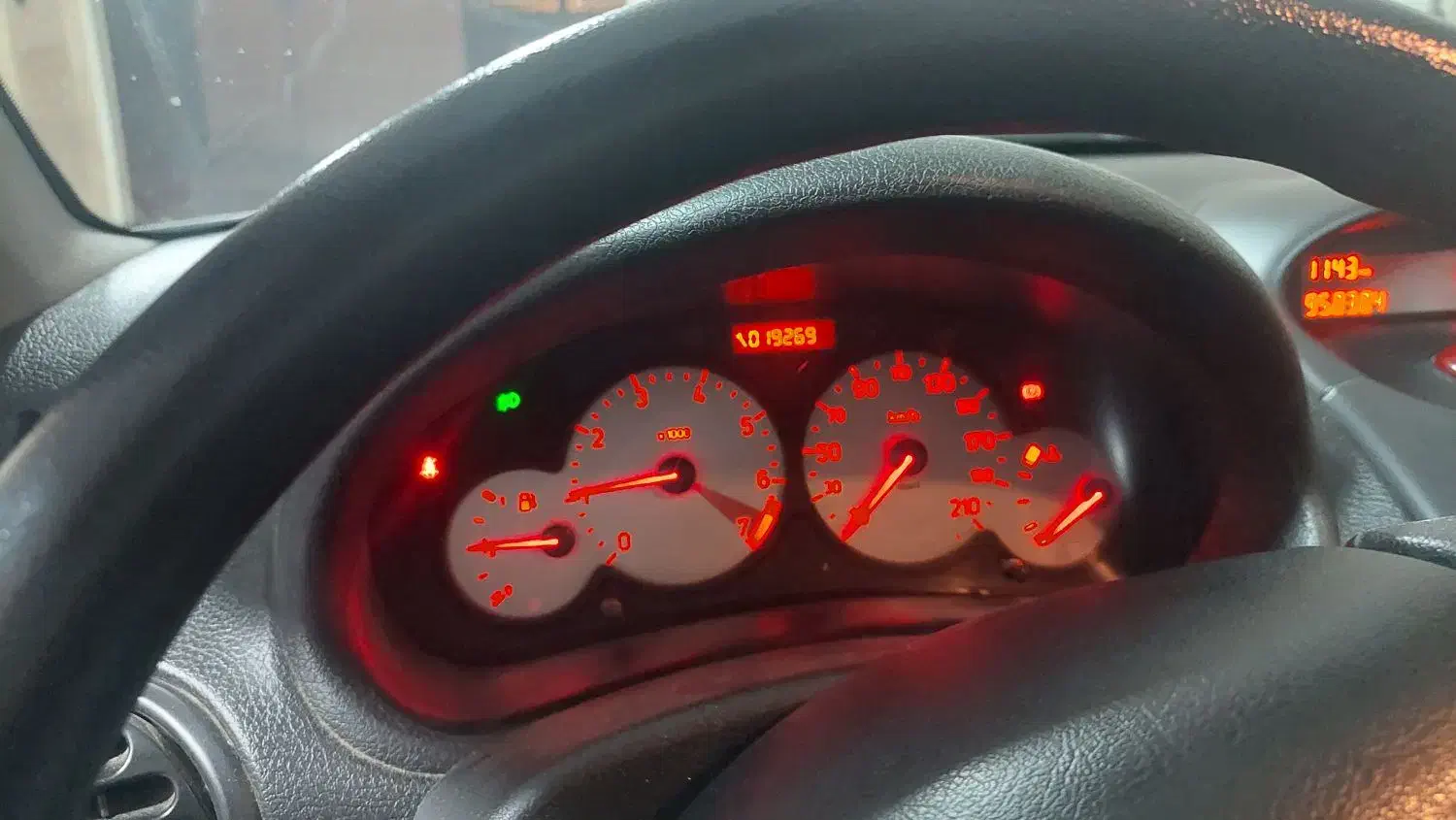 پژو ۲۰۶|خودرو سواری و وانت|رشت, استقامت ۱|دیوار