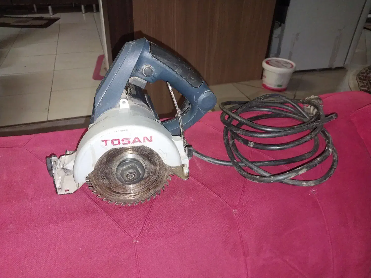 گرد بر توسن در حد نو|فروشگاه و مغازه|اصفهان, بهارستان|دیوار