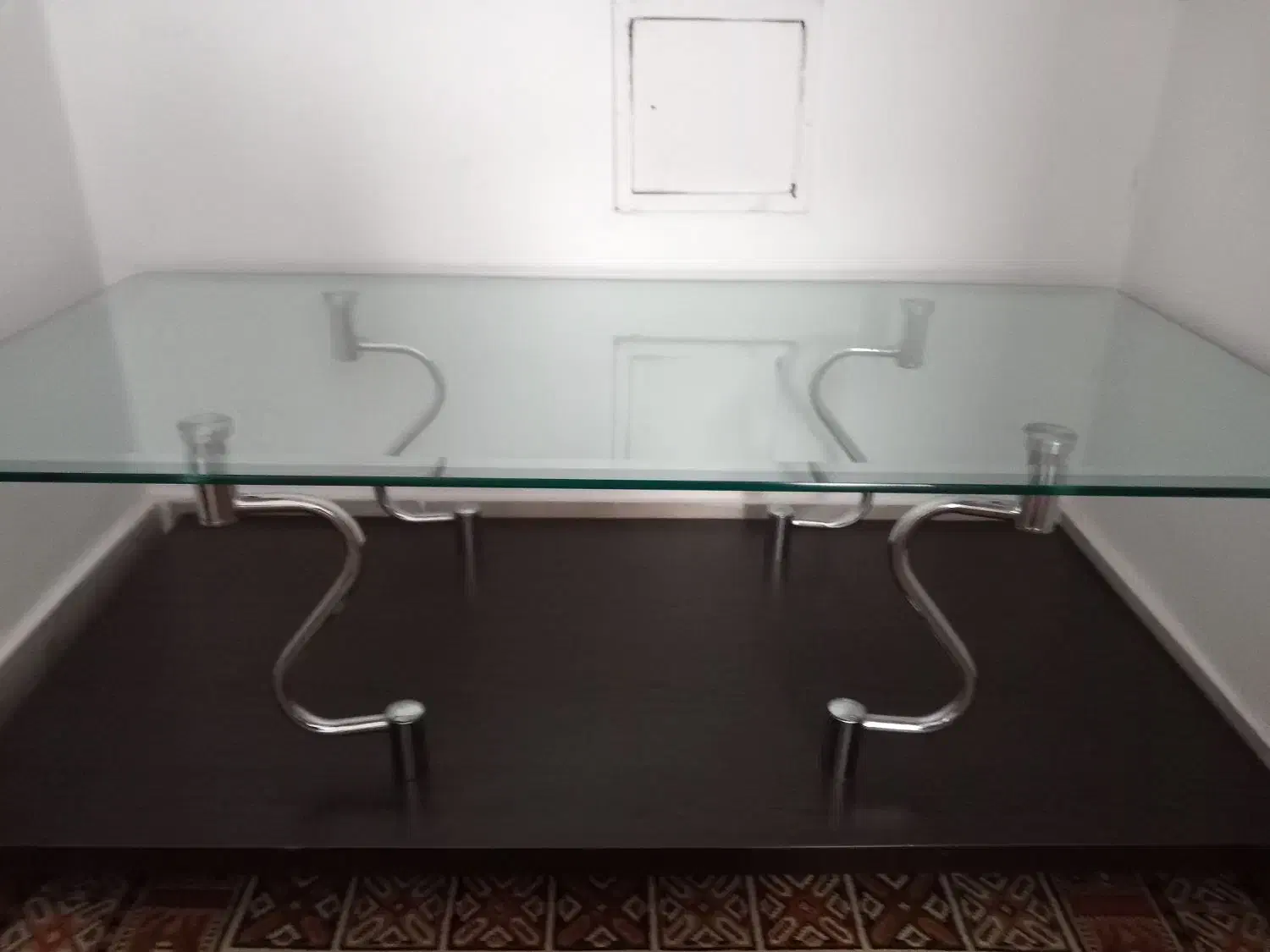 جلو مبلی شیشه ای|مبلمان خانگی و میز عسلی|هشتگرد, شهرک ریحانه|دیوار