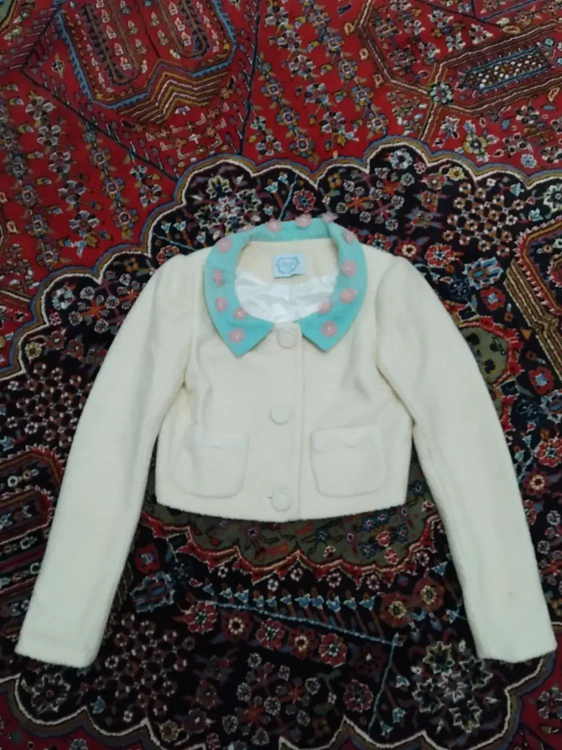 نیم کت|لباس|لاهیجان, طالقانی|دیوار