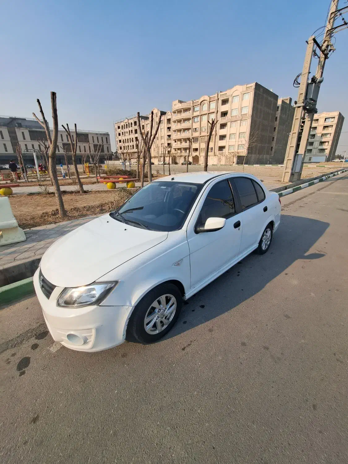 ساینا مدل ۹۶|خودرو سواری و وانت|باقرشهر, |دیوار