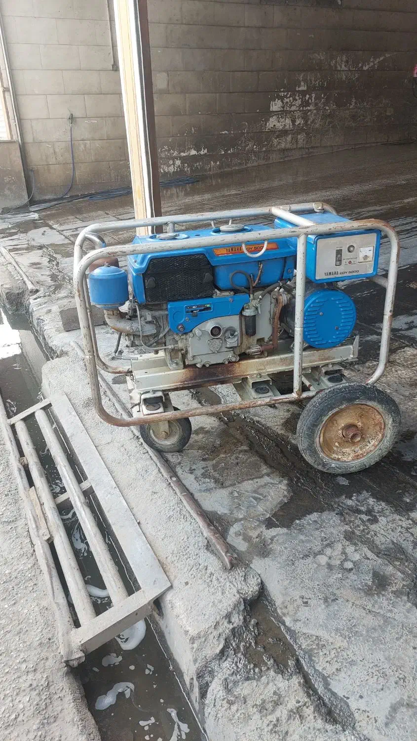 موتور۵۰۰۰ یاماها اصل ژاپن و موتور برق هوندا۳۵۰۰|ماشین‌آلات صنعتی|رودهن, |دیوار