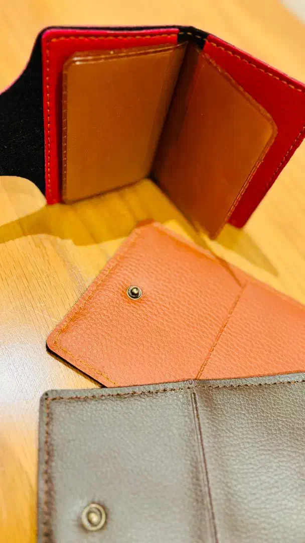 جاکارتی چرم|کیف، کفش، کمربند|آمل, |دیوار