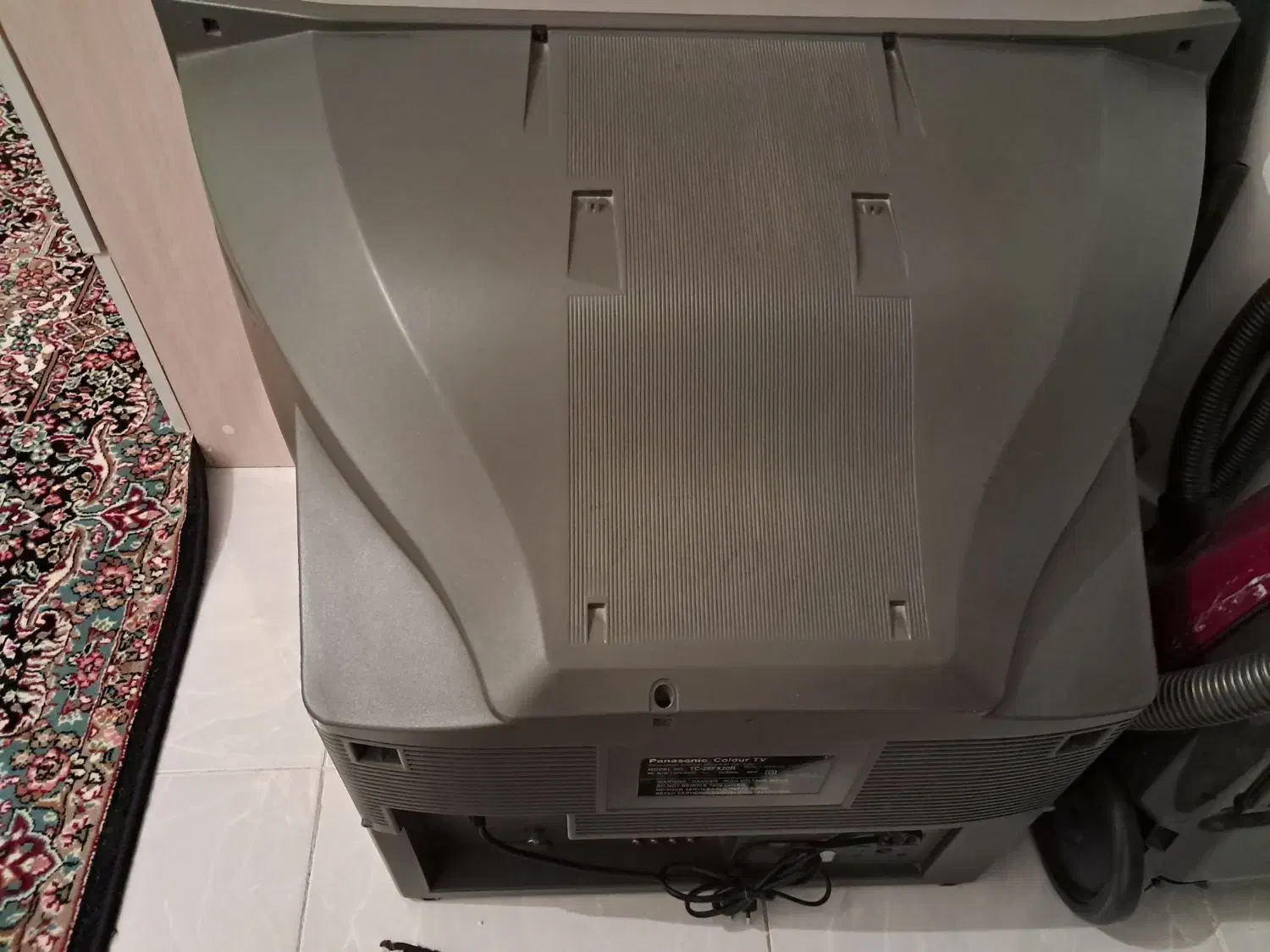 تلویزیون نوبه قیمت ۳تومن تصویرخوب وعالی|تلویزیون و پروژکتور|کرمانشاه, |دیوار