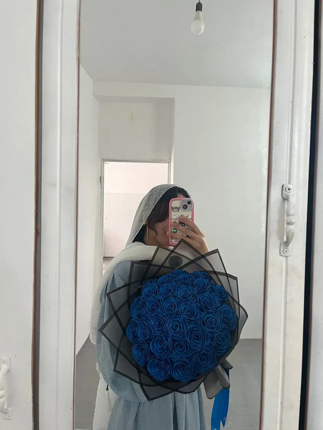 گل رز ربانی و پروانه|گل مصنوعی|برازجان, |دیوار