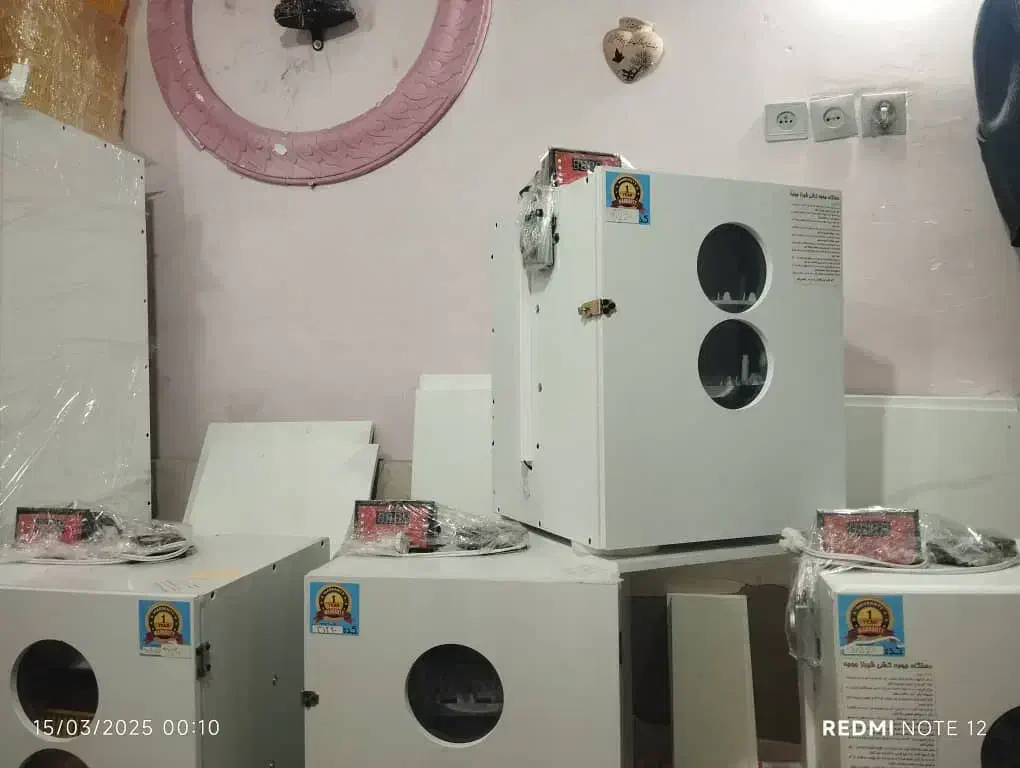 تولید دستگاه جوجه کشی اتومات انتخاب پرنده دارpvc|لوازم جانبی حیوانات|یزد, |دیوار