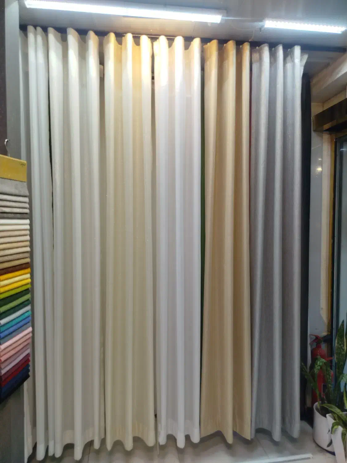 گالری پرده|پرده، رانر، رومیزی|مشهد, عامل|دیوار