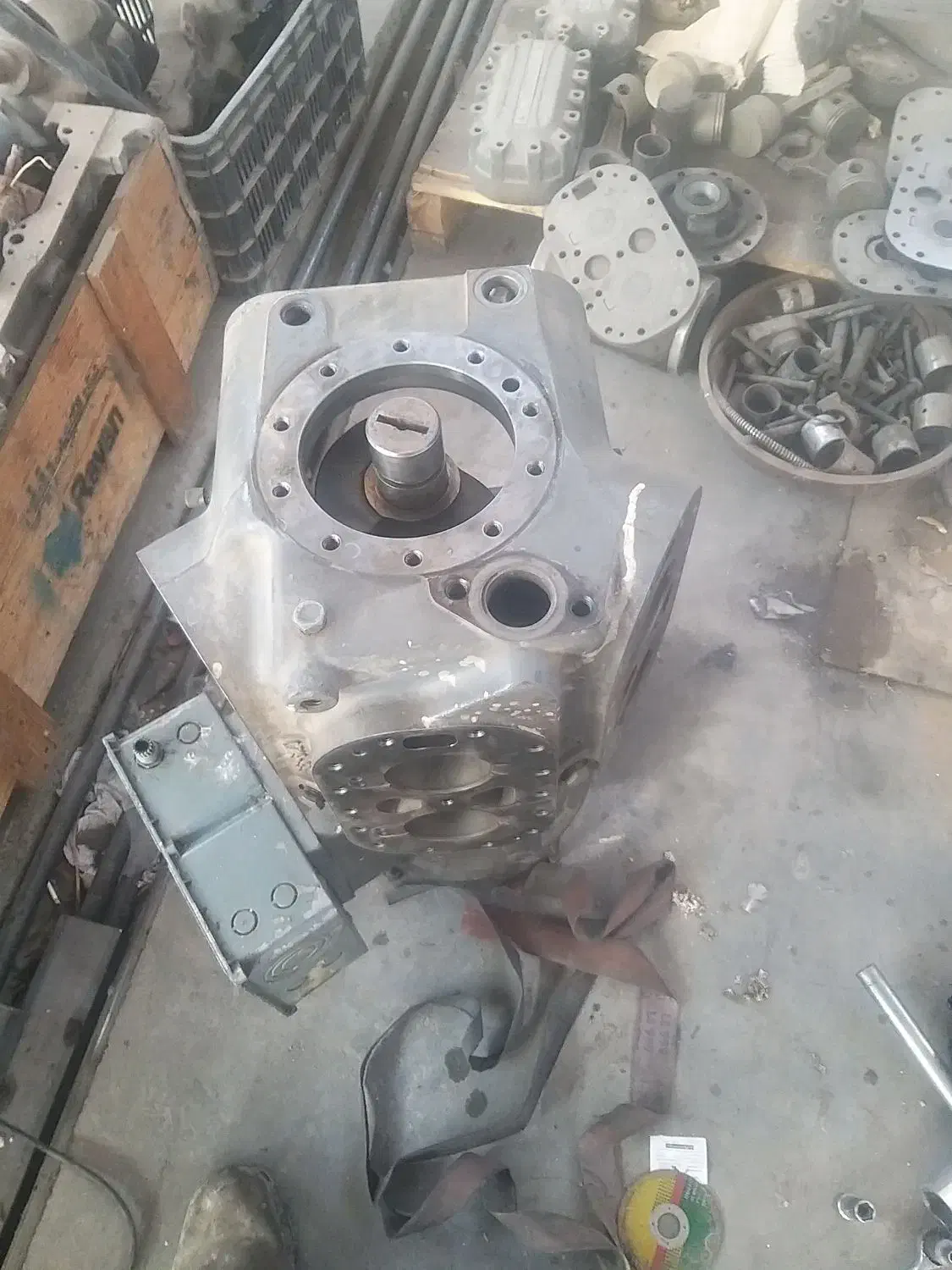 کمپرسور سردخانه ای|ماشین‌آلات صنعتی|ارومیه, |دیوار