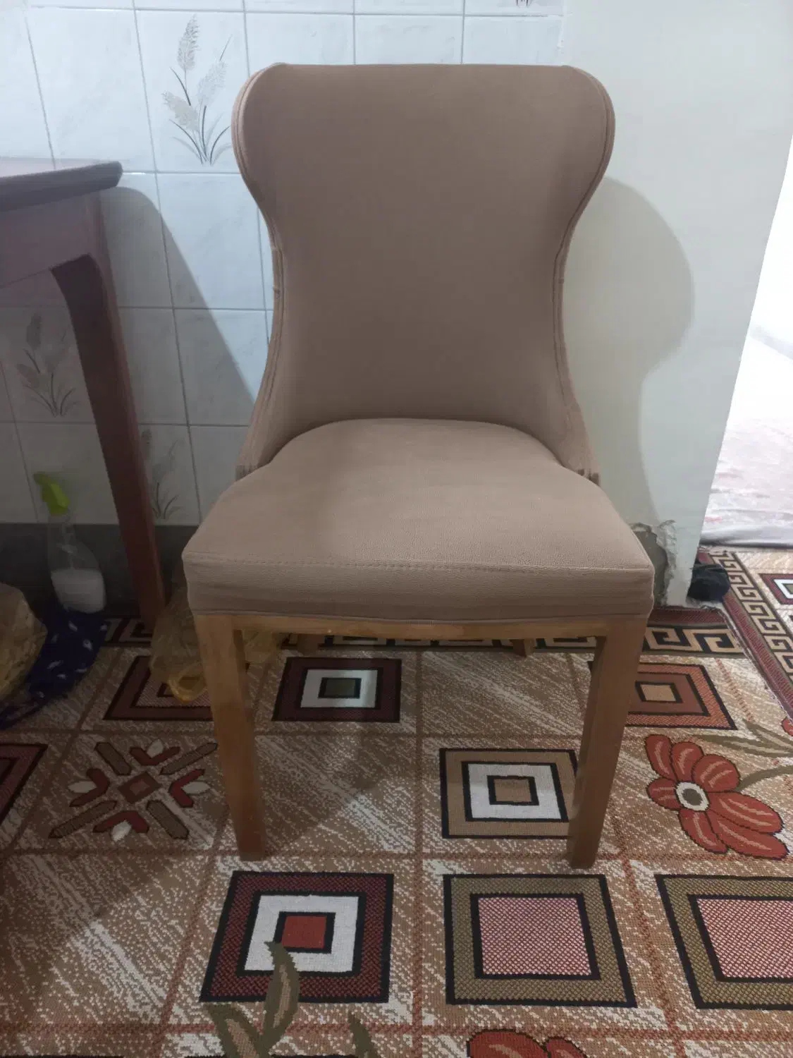 میز و صندلی ناهار خوری ۴ نفره در حد نو|میز و صندلی غذاخوری|شیراز, ریاستی|دیوار