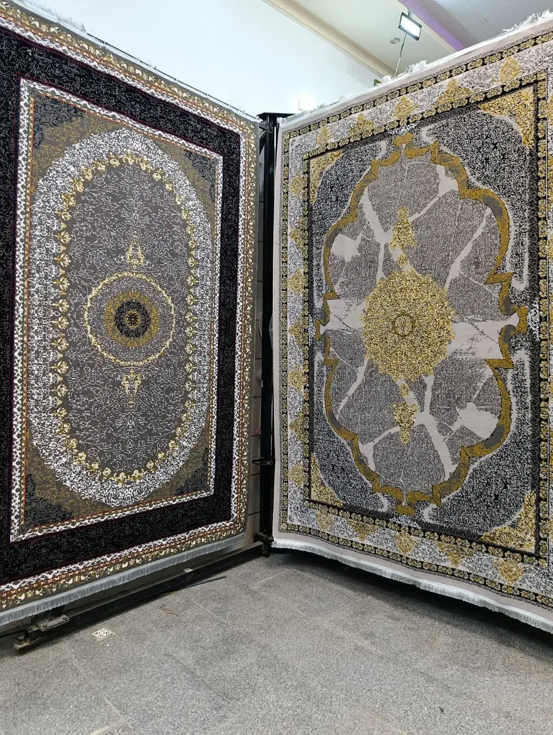 فرش شاهان|فرش|سلماس, |دیوار