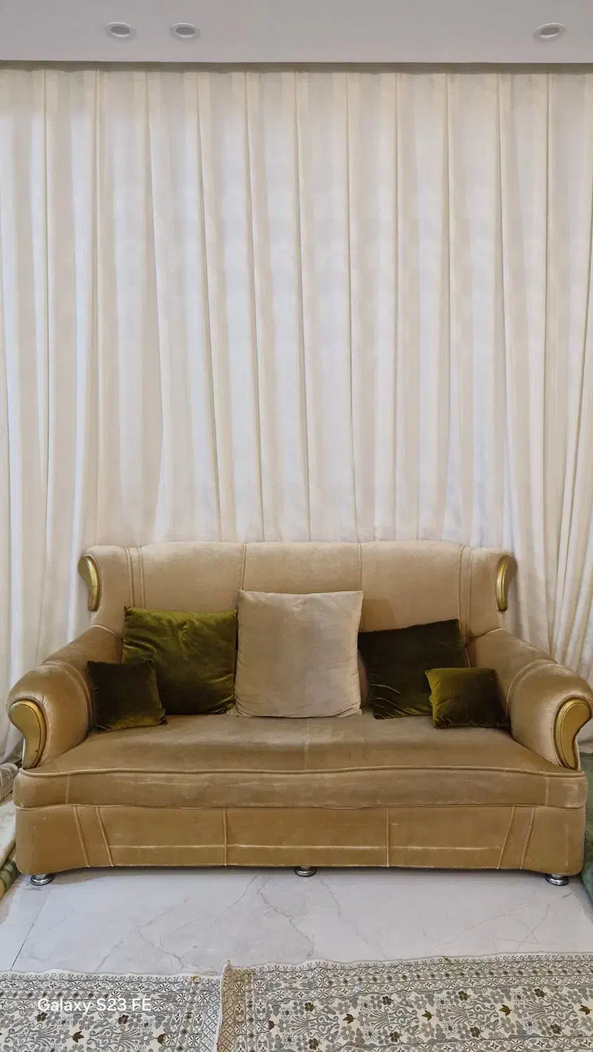 مبل ۷ نفره همراه با جلو مبلی|مبلمان خانگی و میز عسلی|سبزوار, فرهنگیان|دیوار