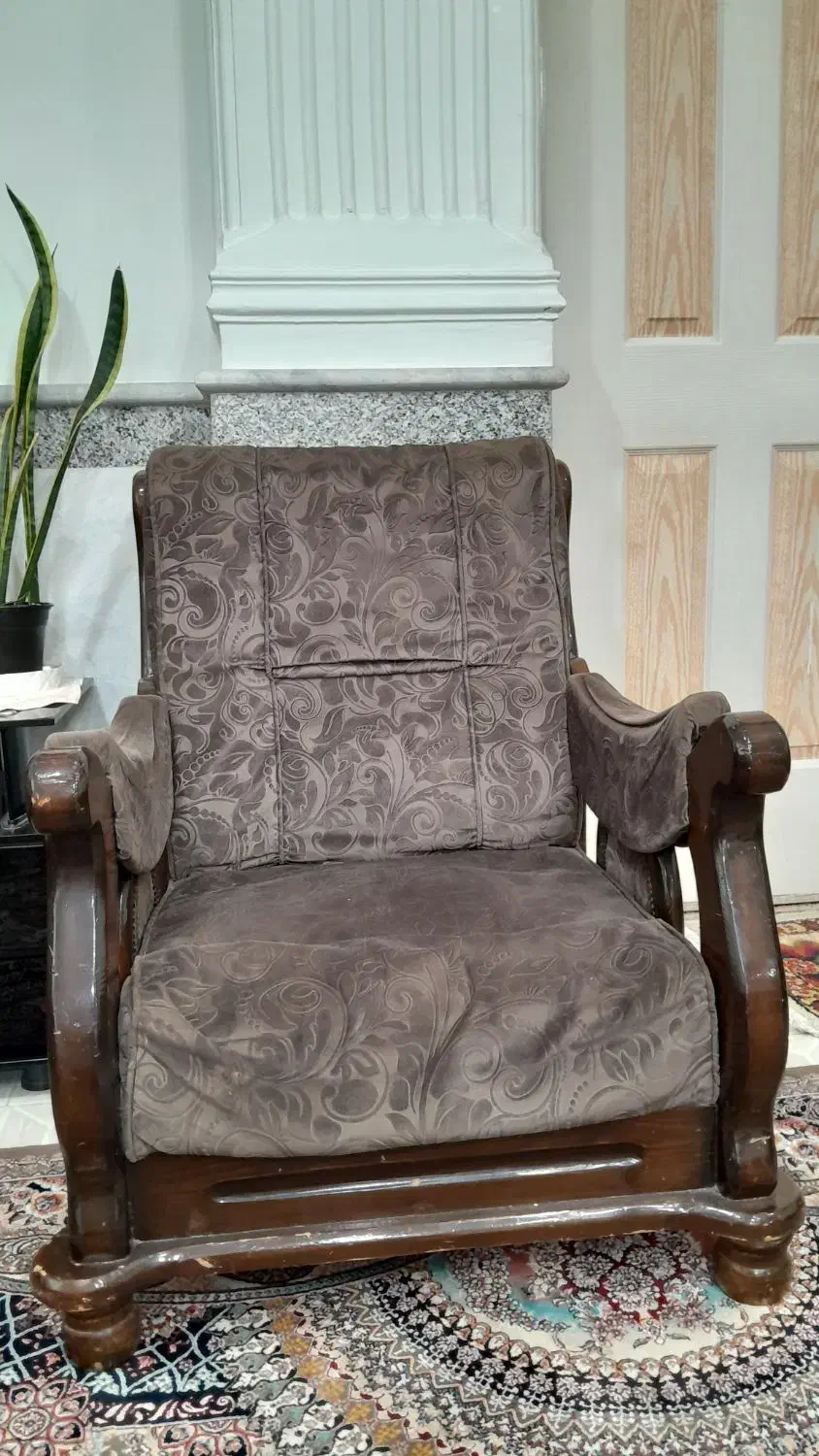 مبل هفت نفره کلاسیک|مبلمان خانگی و میز عسلی|گرگان, |دیوار