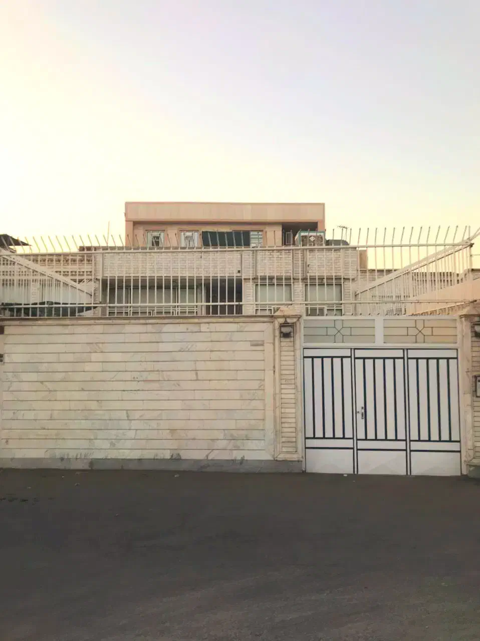 خانه ویلایی دو بر شمالی و جنوبی در خیابان علوی|فروش خانه و ویلا|کاشان, سلطان امیر احمد|دیوار