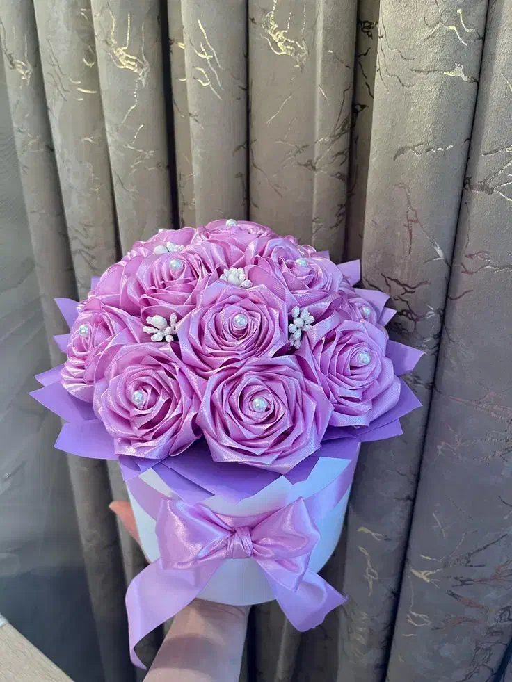 گل روبانی|گل مصنوعی|فیروزآباد (فارس), |دیوار