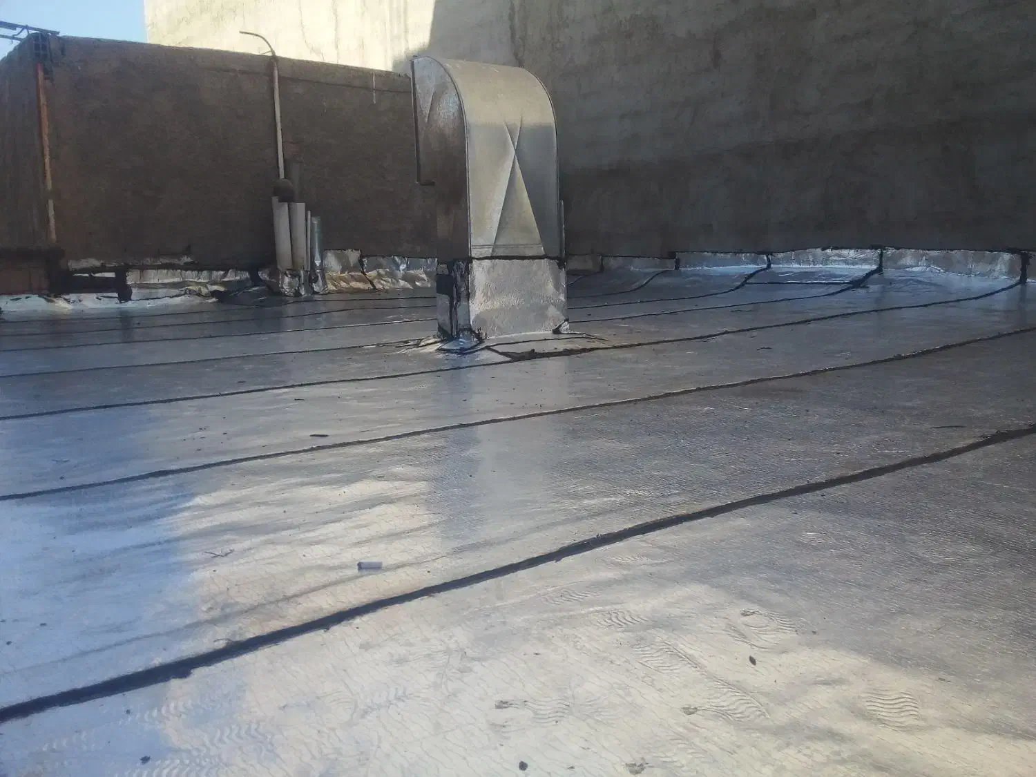 نمایندگی و نصب ایزوگام دلیجان قیرگونی آسفالتکاری|خدمات پیشه و مهارت|پرند, فاز ۶|دیوار