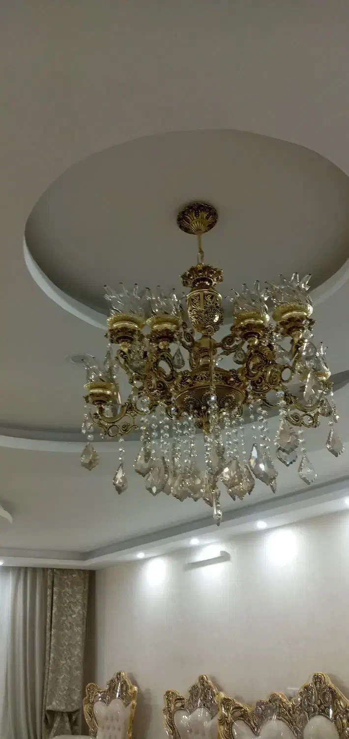 لوستر قصر نور|لوستر و چراغ آویز|سبزوار, طبرسی (جعفرآباد)|دیوار