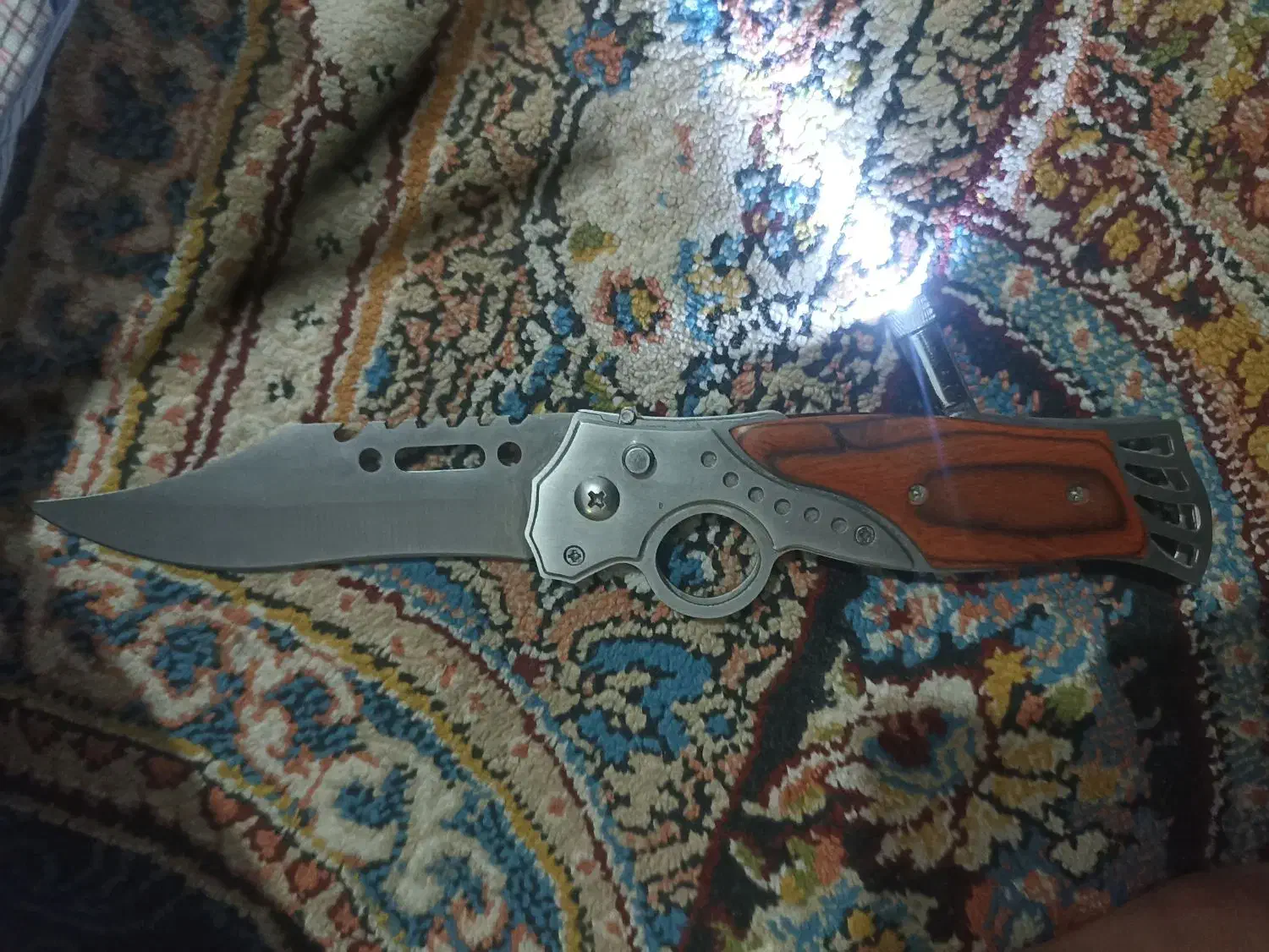 چاقو لامپ دار نو|کوهنوردی و کمپینگ|زاهدان, |دیوار