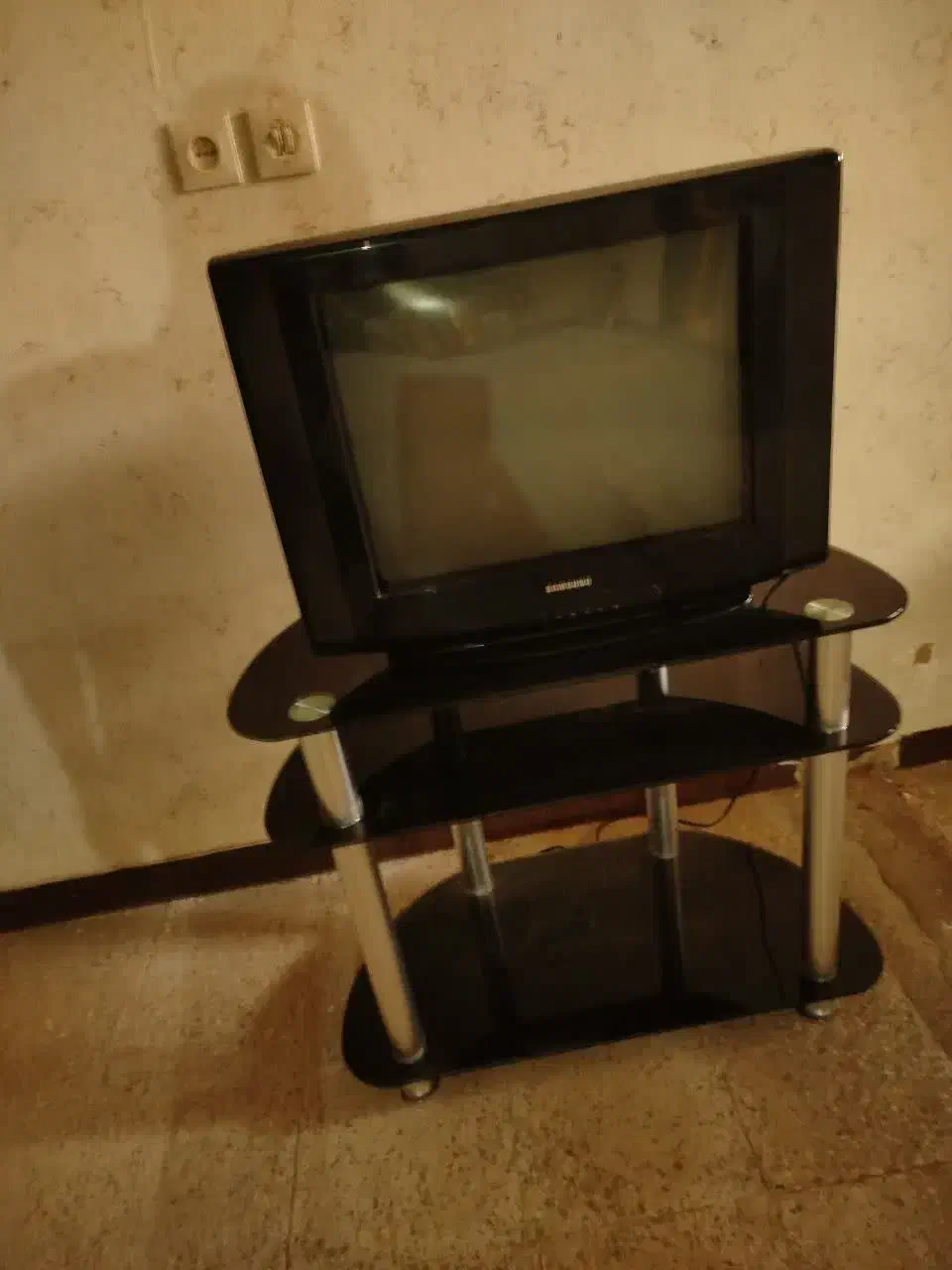 تلویزیون|تلویزیون و پروژکتور|برخوار, |دیوار