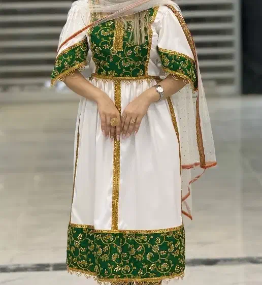 دوخت لباس|لباس|بندرعباس, |دیوار