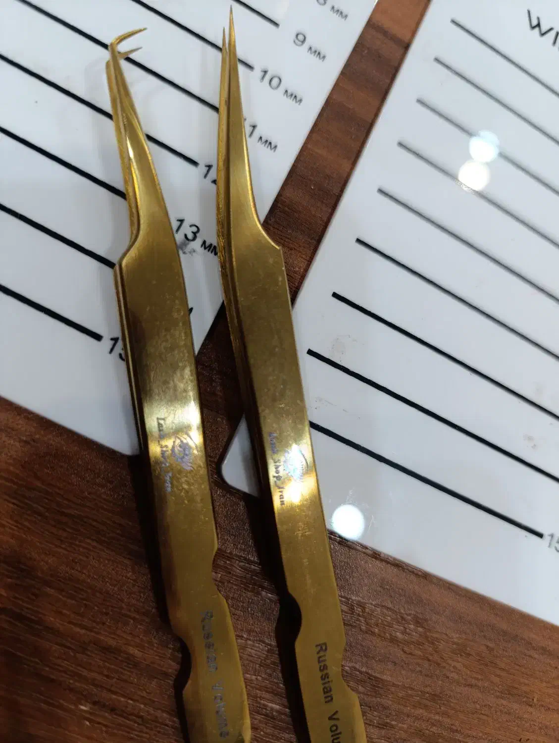 پنس و وسایل اکستنشن مژه|آرایشی، بهداشتی، درمانی|اندیشه, اندیشه فاز ۱|دیوار