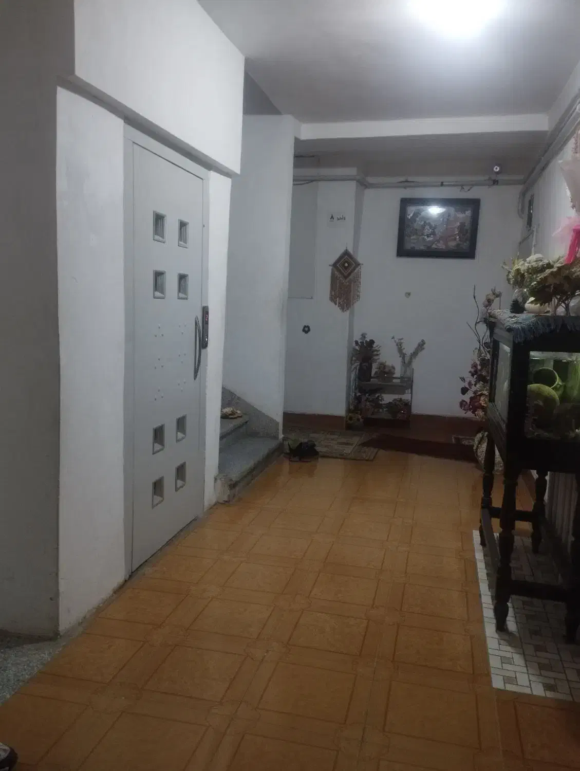 فروش آپارتمان ۸۵ متری وحدت شرقی|فروش آپارتمان|گنبد کاووس, |دیوار