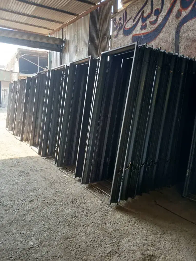 چهارچوب آهنی فریم پنجره|مصالح و تجهیزات ساختمان|کرج, شهرک امیر المومنین|دیوار