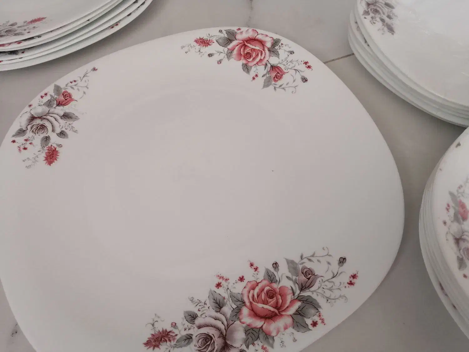 آرکوپال گلوریا|ظروف سرو و پذیرایی|ساوه, |دیوار