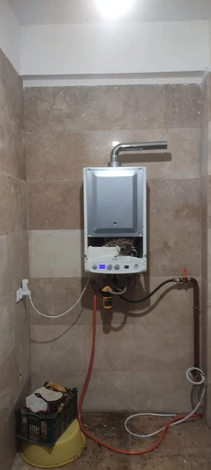 خدمات تعمیرات و سرویس پکیج و رادیاتورلاهیجان|خدمات پیشه و مهارت|لاهیجان, شیشه گران|دیوار