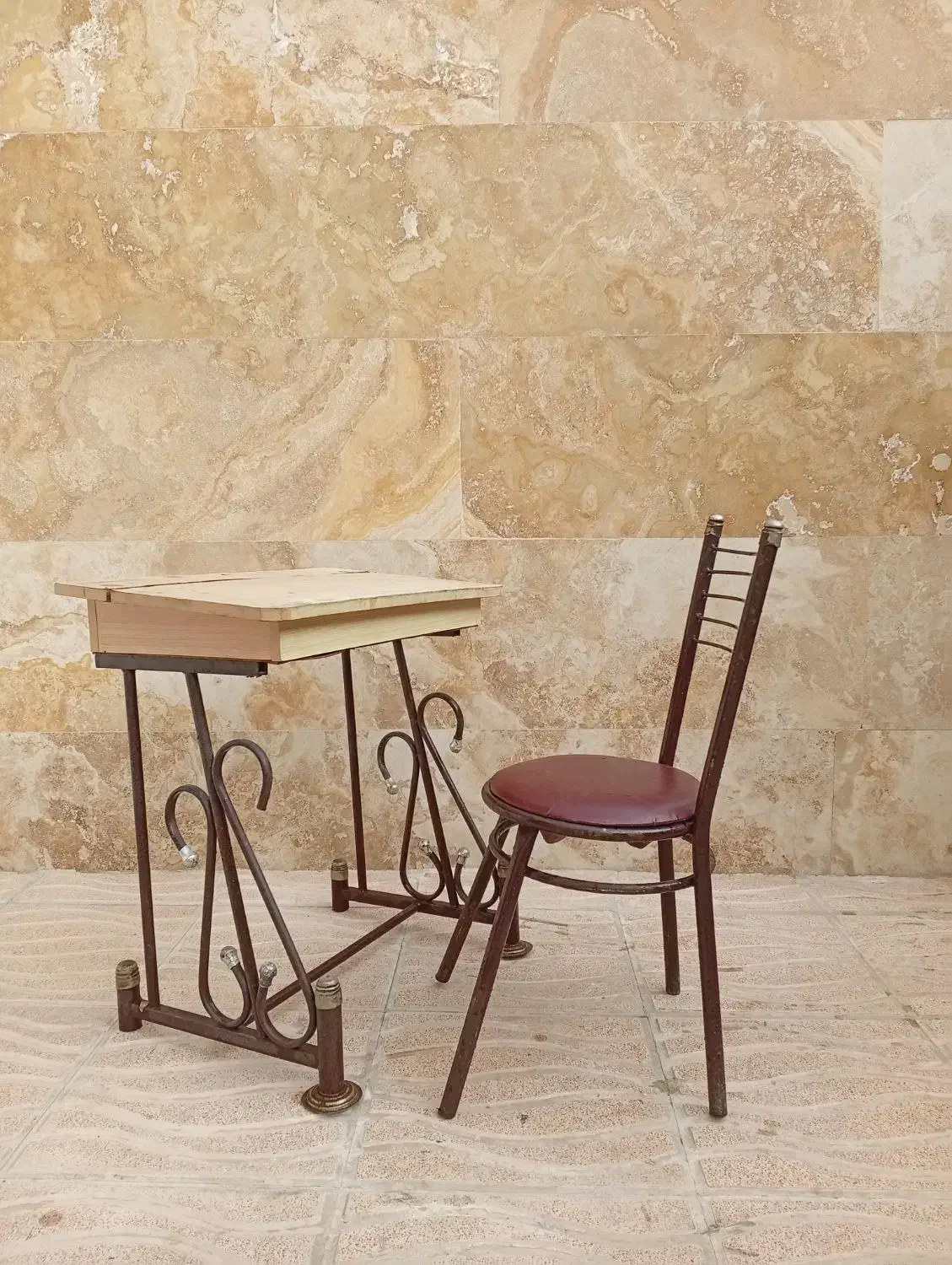 میز تحریر کودک|میز تحریر و کامپیوتر|اردبیل, |دیوار