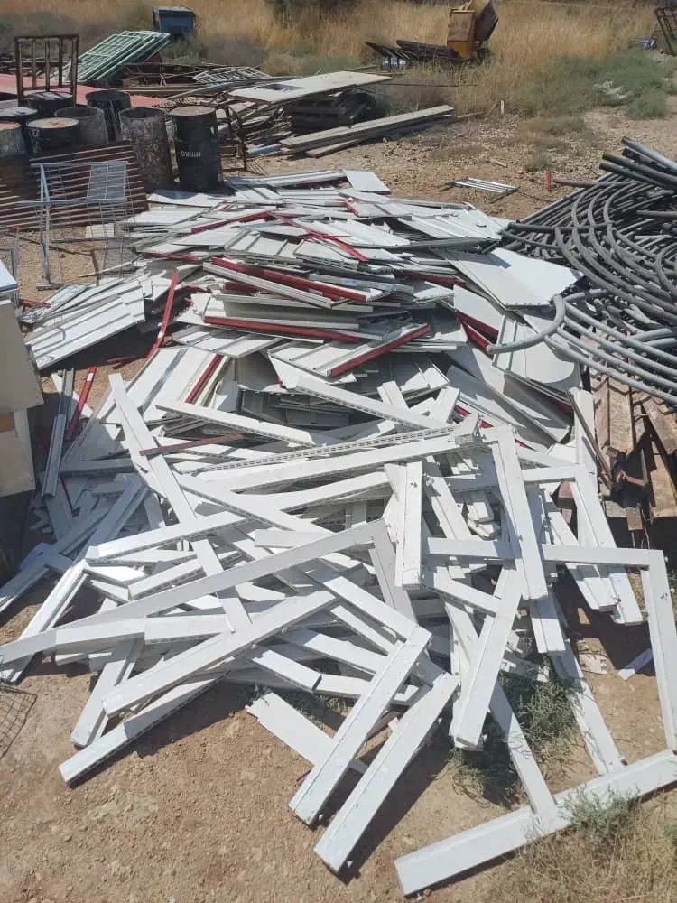 تخریب با خاکبرداری انواع ساختمان و خریدار آهن|خدمات پیشه و مهارت|برازجان, |دیوار