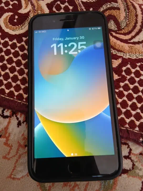 ایفون ۸پلاس ۲۵۶|موبایل|اردبیل, |دیوار