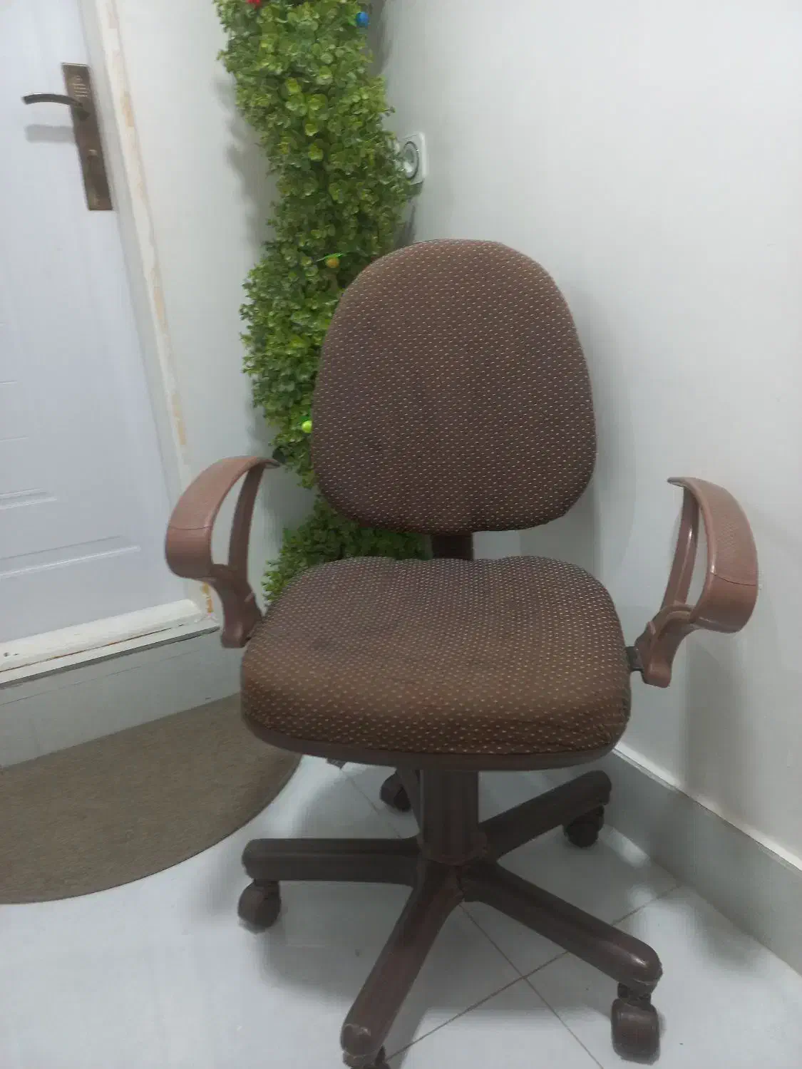 صندلی ۱۵۰۰|صندلی و نیمکت|تربت جام, شهرک معلم|دیوار