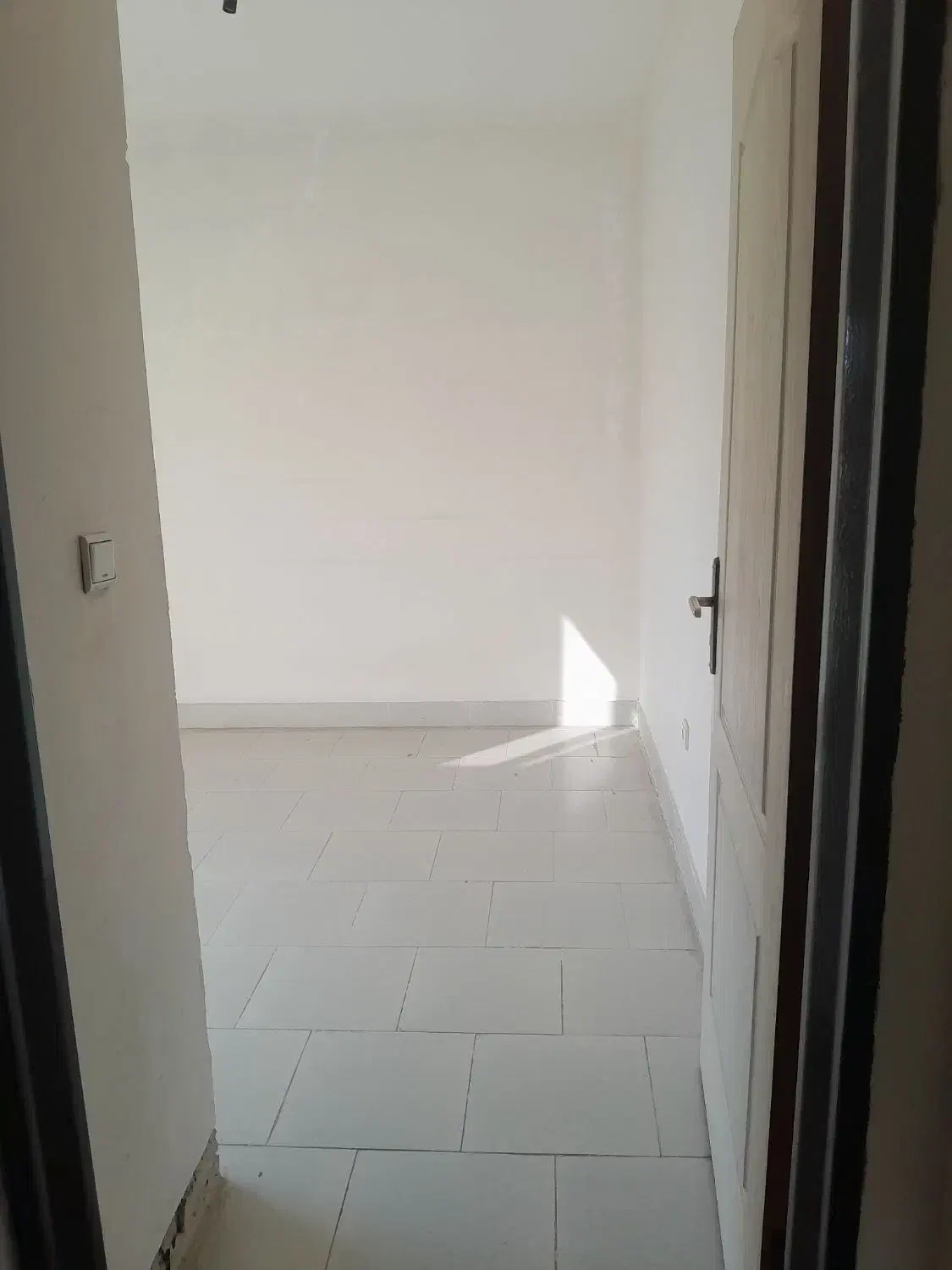 اجاره آپارتمان 77متری 2خواب|اجارهٔ آپارتمان|هشتگرد, شهرک ایران خودرو|دیوار