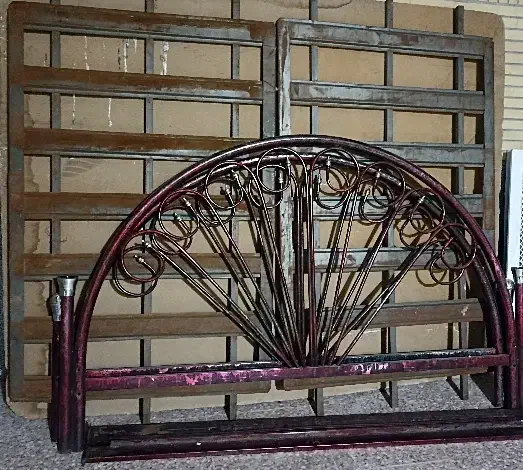 تخت دونفره|تخت و سرویس خواب|میبد, |دیوار