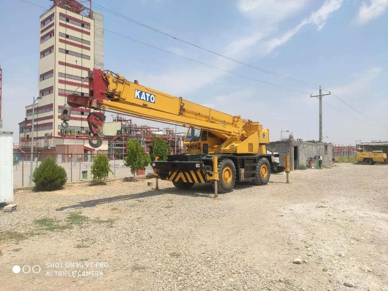 جرثقیل ۲۵ تن کارگاهی اورهال شده سلامت به شرط|خودرو سنگین|اراک, |دیوار