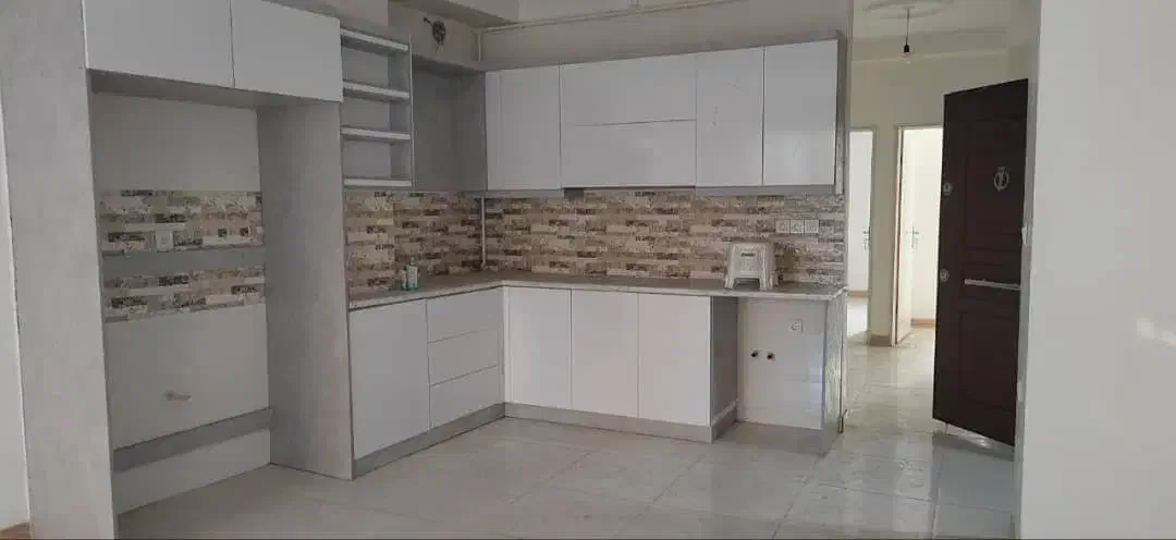 آپارتمان ۱۰۸ متری خ علیزاده طبقه اول آسانسور دار|فروش آپارتمان|ماسال, |دیوار