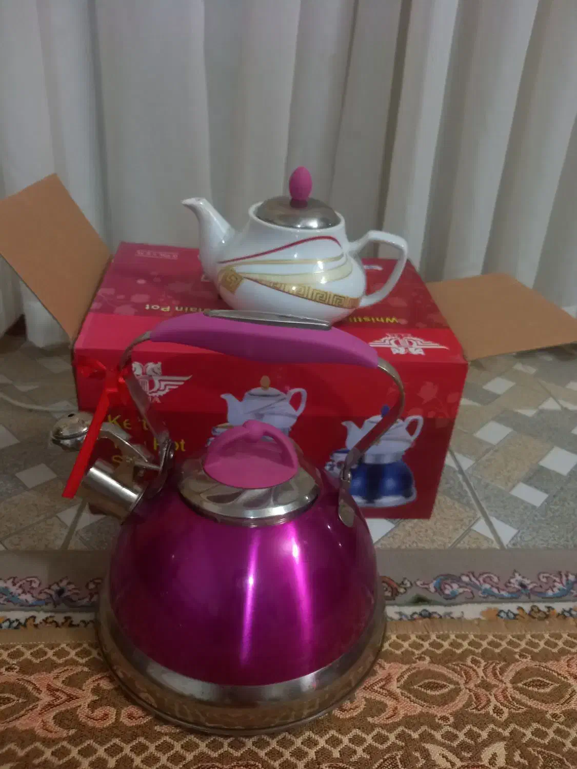 قوری کتری شیک نونو|قوری، کتری، قهوه‌ساز دستی|اراک, |دیوار