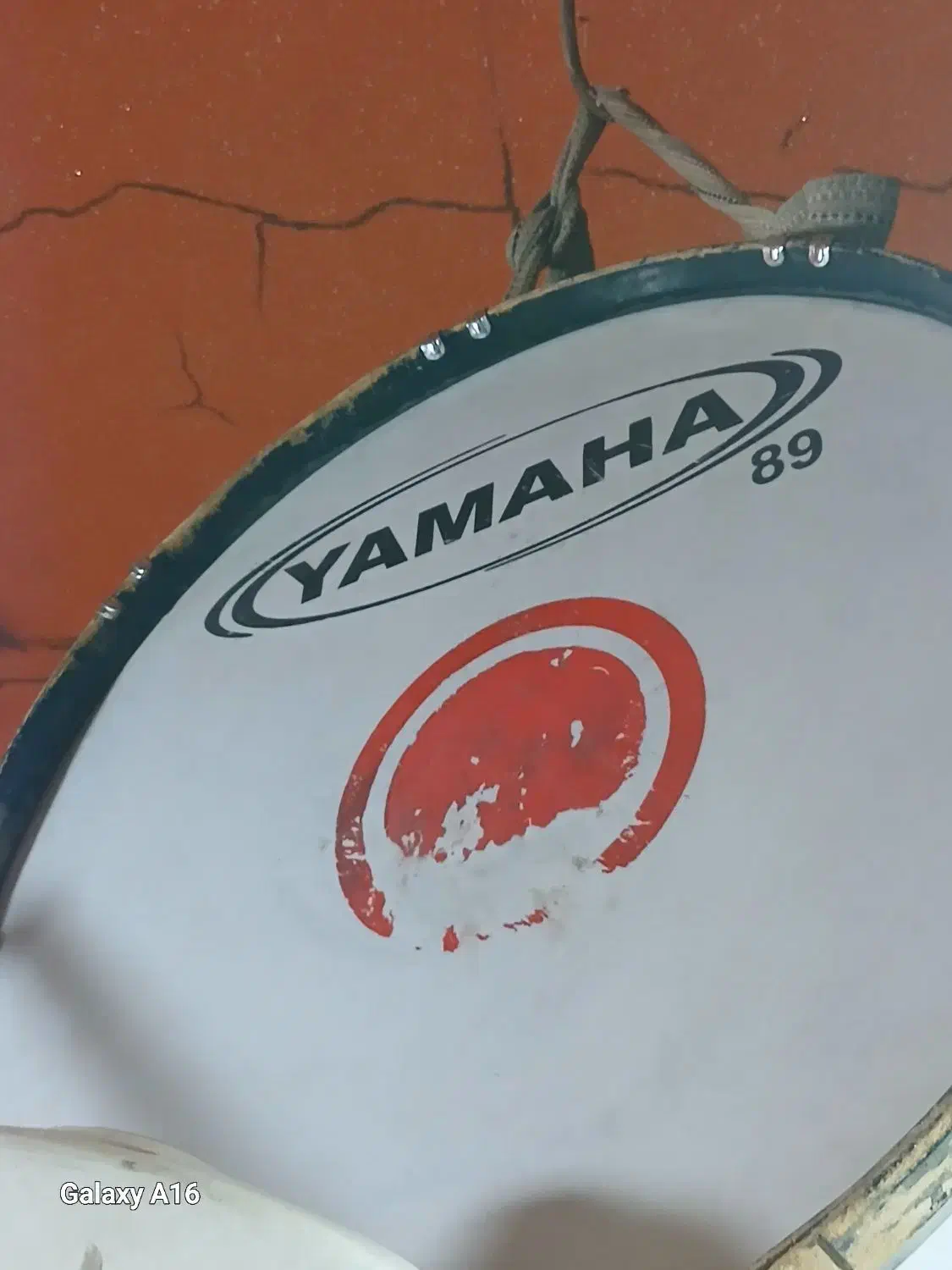 تبل بزرگ سالام برند یاماها|درام و پرکاشن|قدس, شهرقدس|دیوار