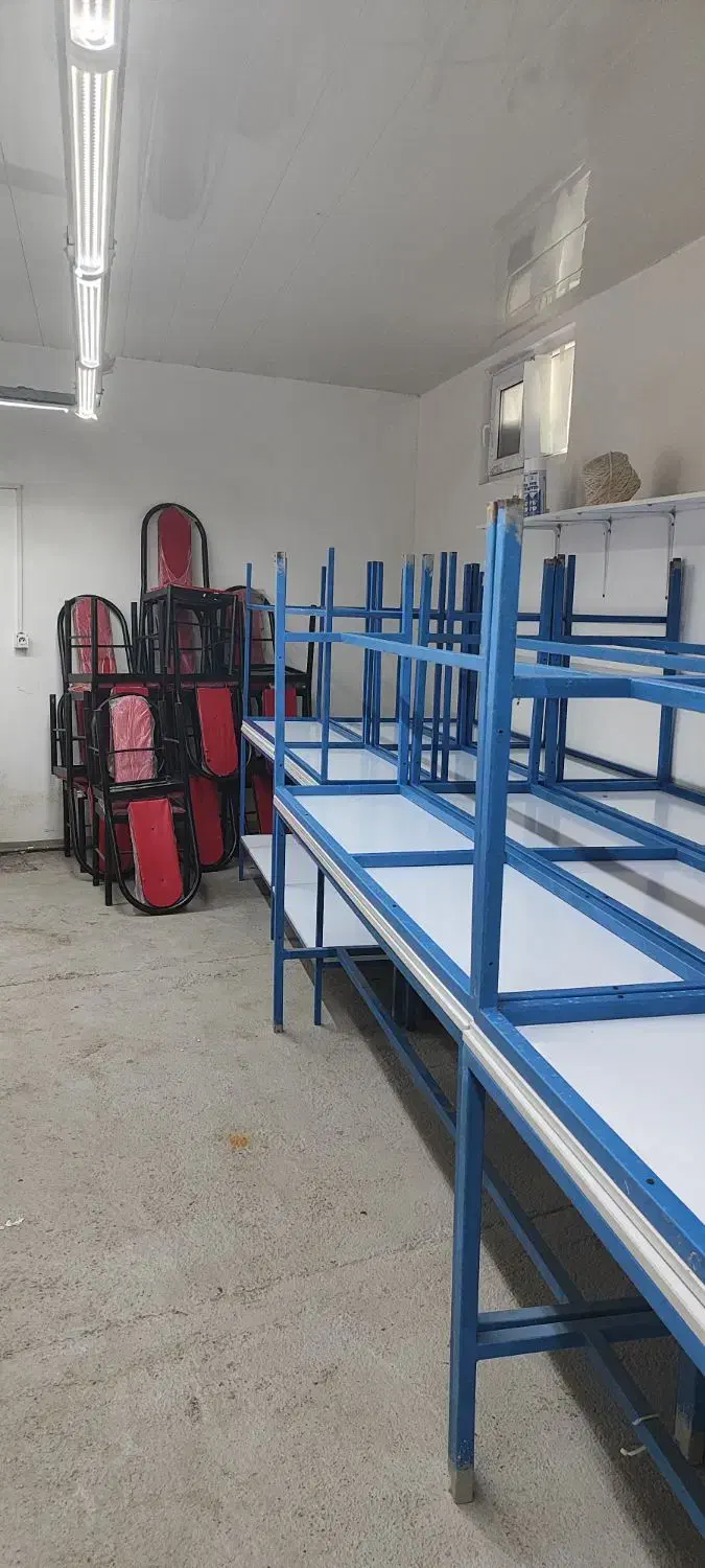 فروش میز خیاطی و کنار چرخ و ملزومات تولیدی لباس|لوازم خیاطی و بافتنی|گنبد کاووس, |دیوار