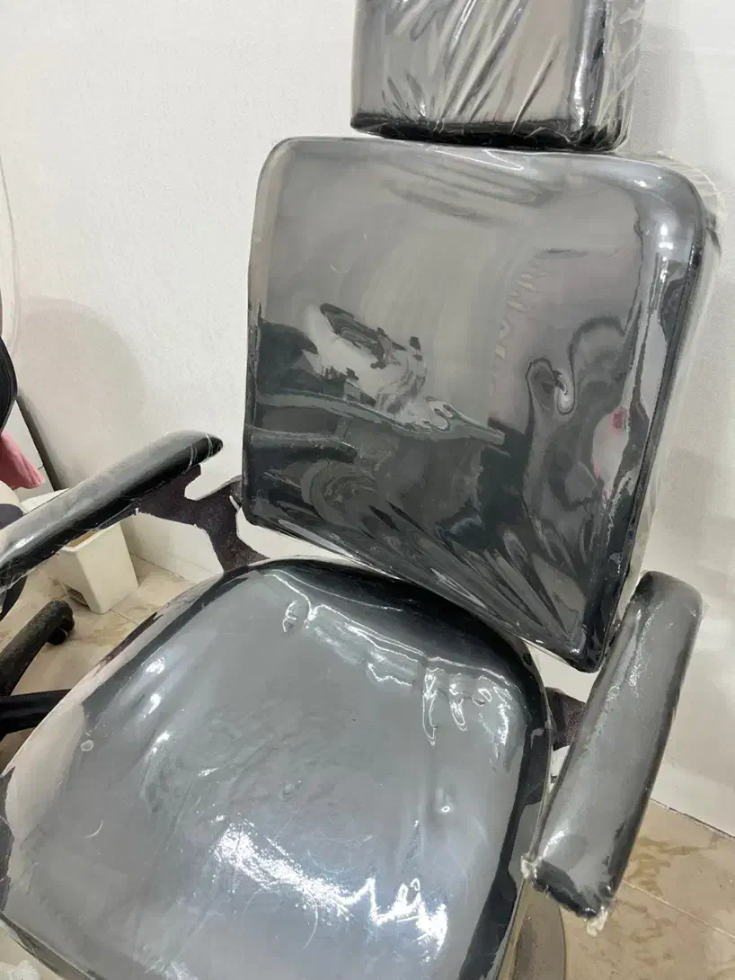 صندلی اصلاح|آرایشگاه و سالنهای زیبایی|قم, آزادگان|دیوار