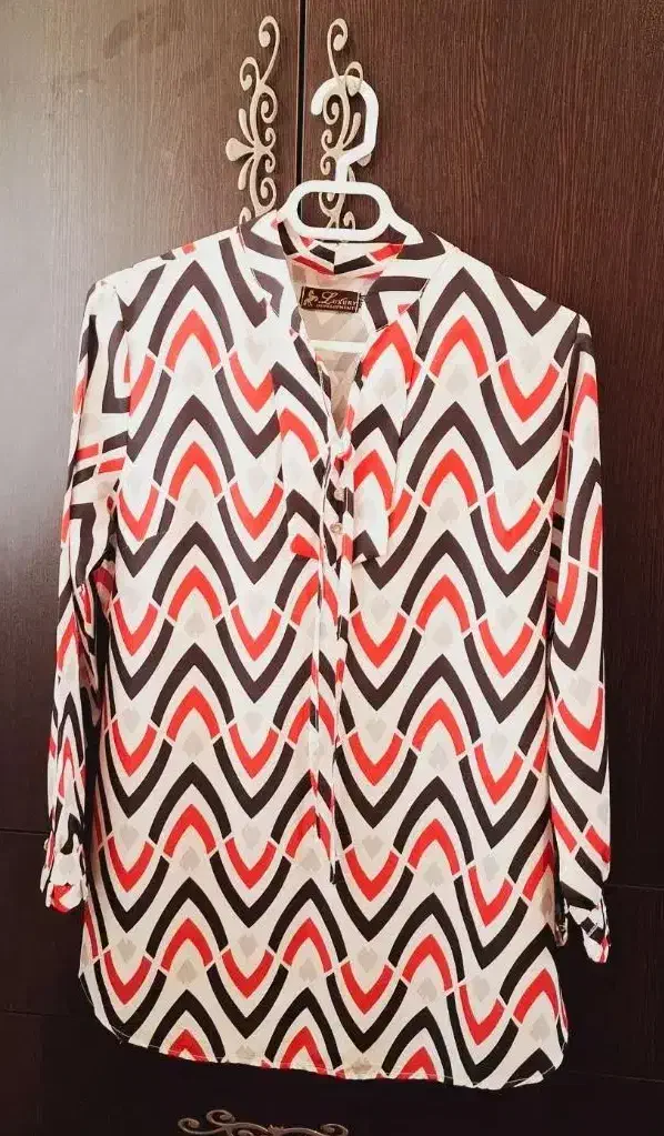 فروش تعدای لباس درحدنو|لباس|بیجار, |دیوار