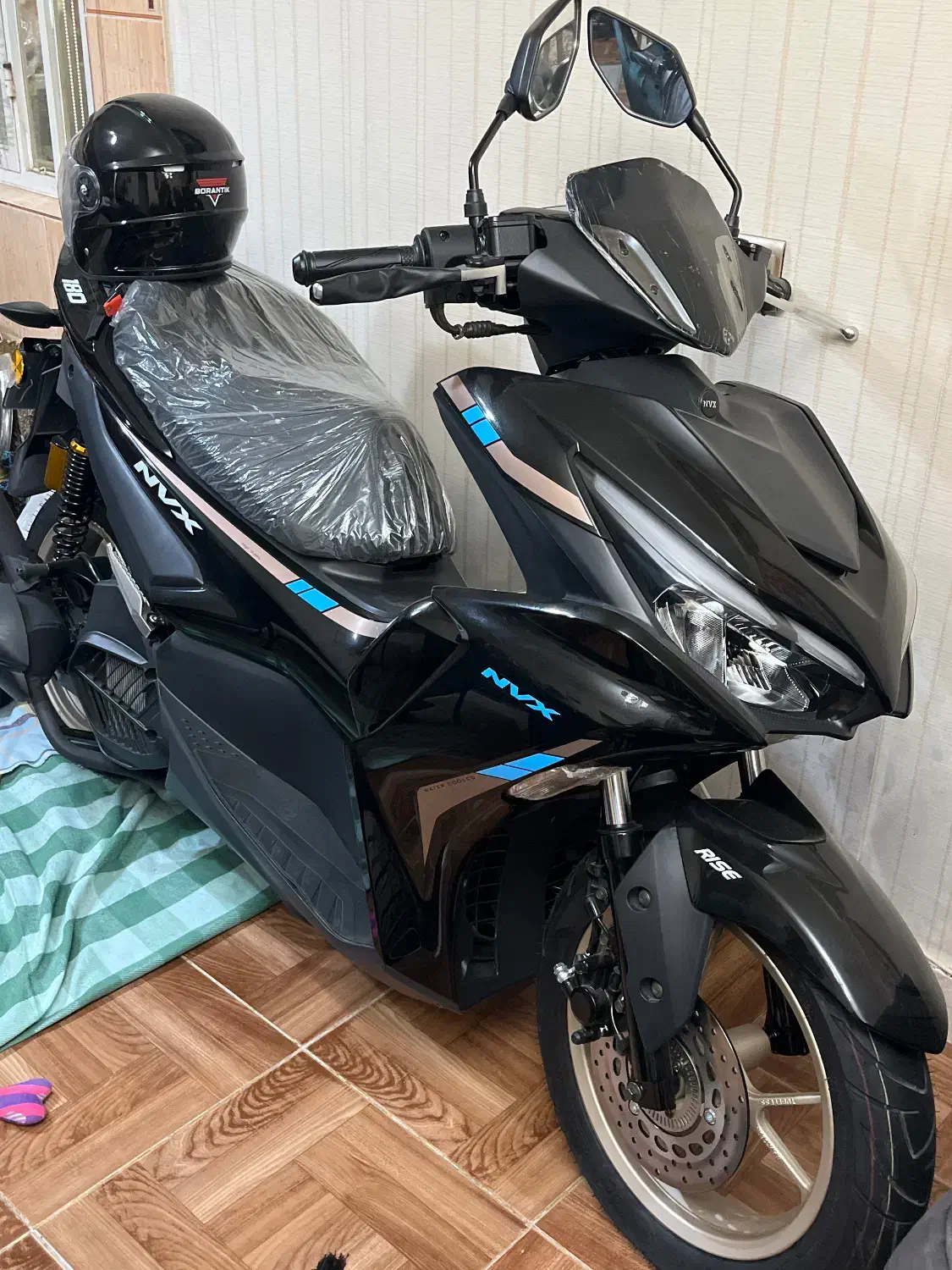 موتور سیکلت|موتورسیکلت|بابل, |دیوار