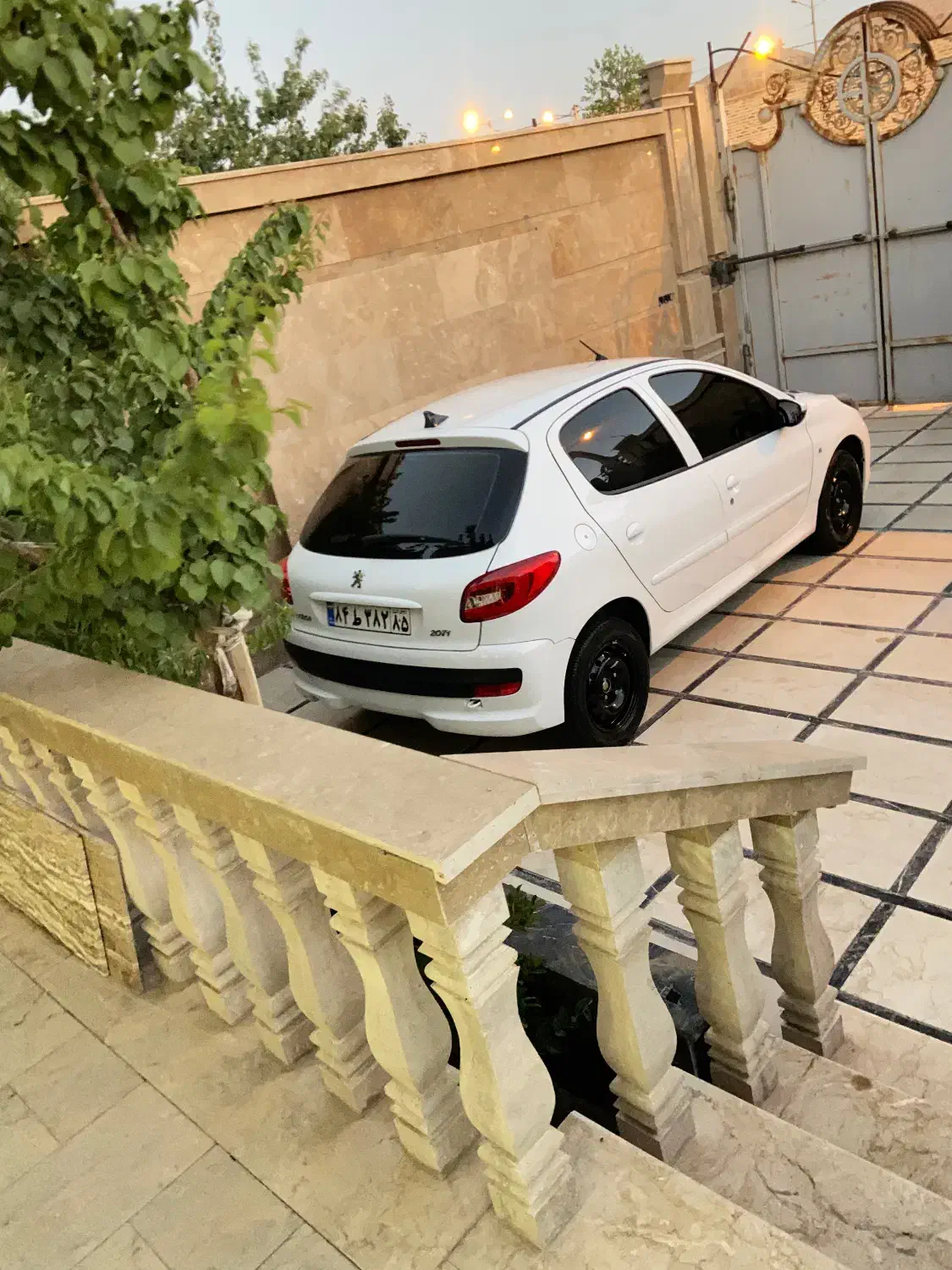 207|خودرو سواری و وانت|زاهدان, |دیوار