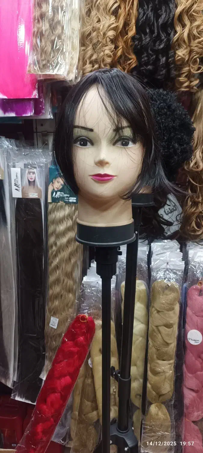 کلاه گیس بارنگ های متنوع|خدمات آرایشگری و زیبایی|قم, تکیه آقا سید حسنی|دیوار