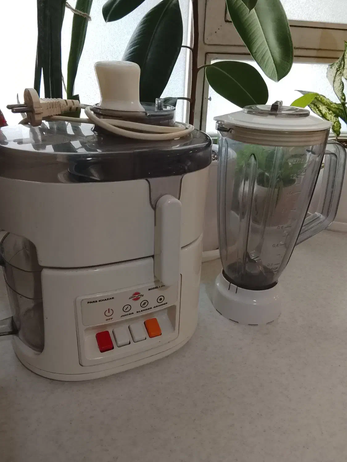 آب میوه گیری|آبمیوه‌گیر و آب‌مرکبات‌گیر|محمدشهر, عباس آباد|دیوار