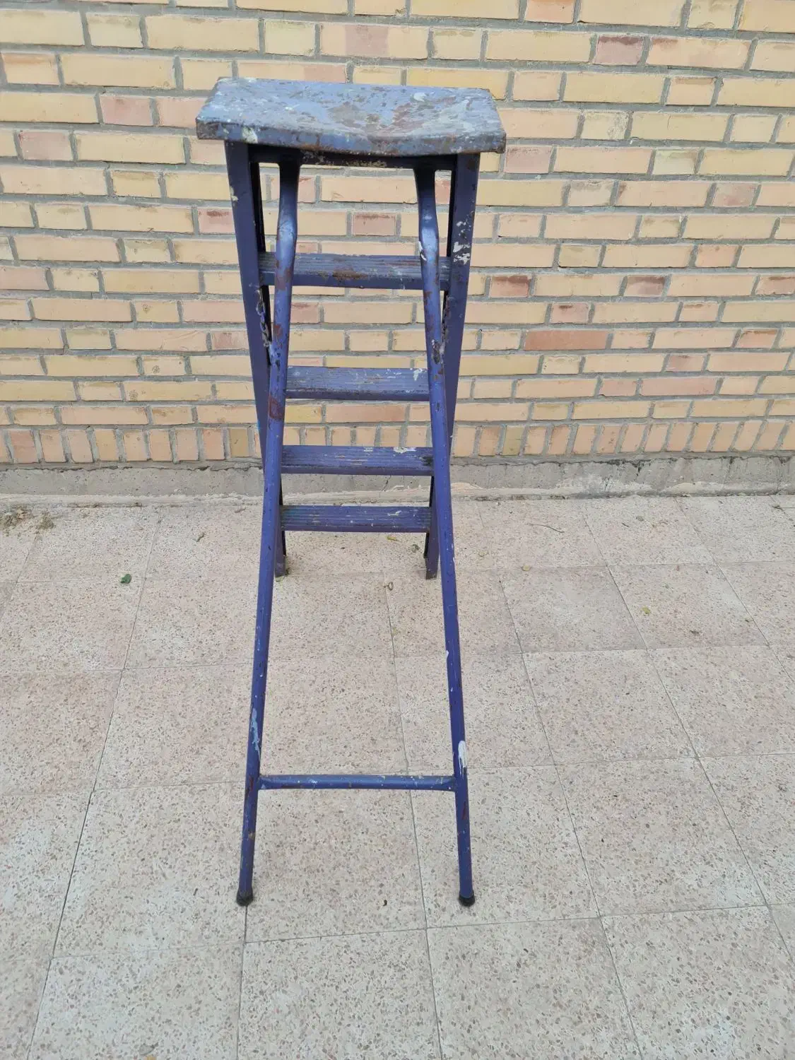 پله فلزی پنج پله|مصالح و تجهیزات ساختمان|اهواز, شهرک نفت|دیوار