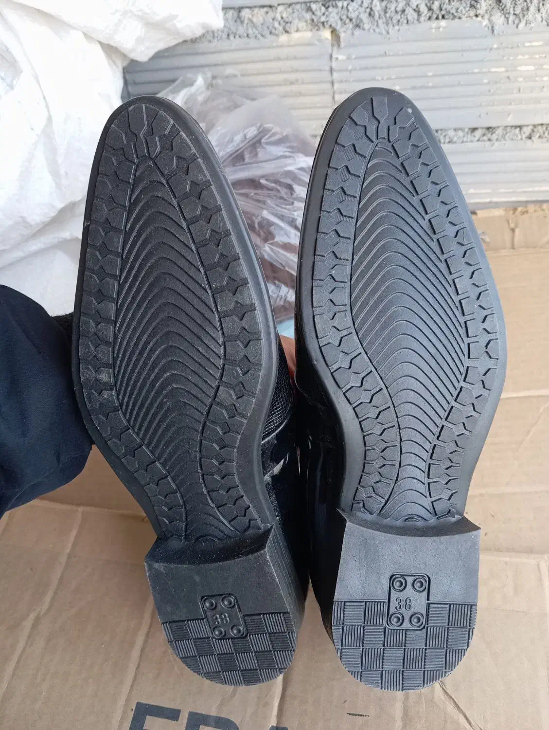 کفش مشکی نو|لباس|بانه, |دیوار